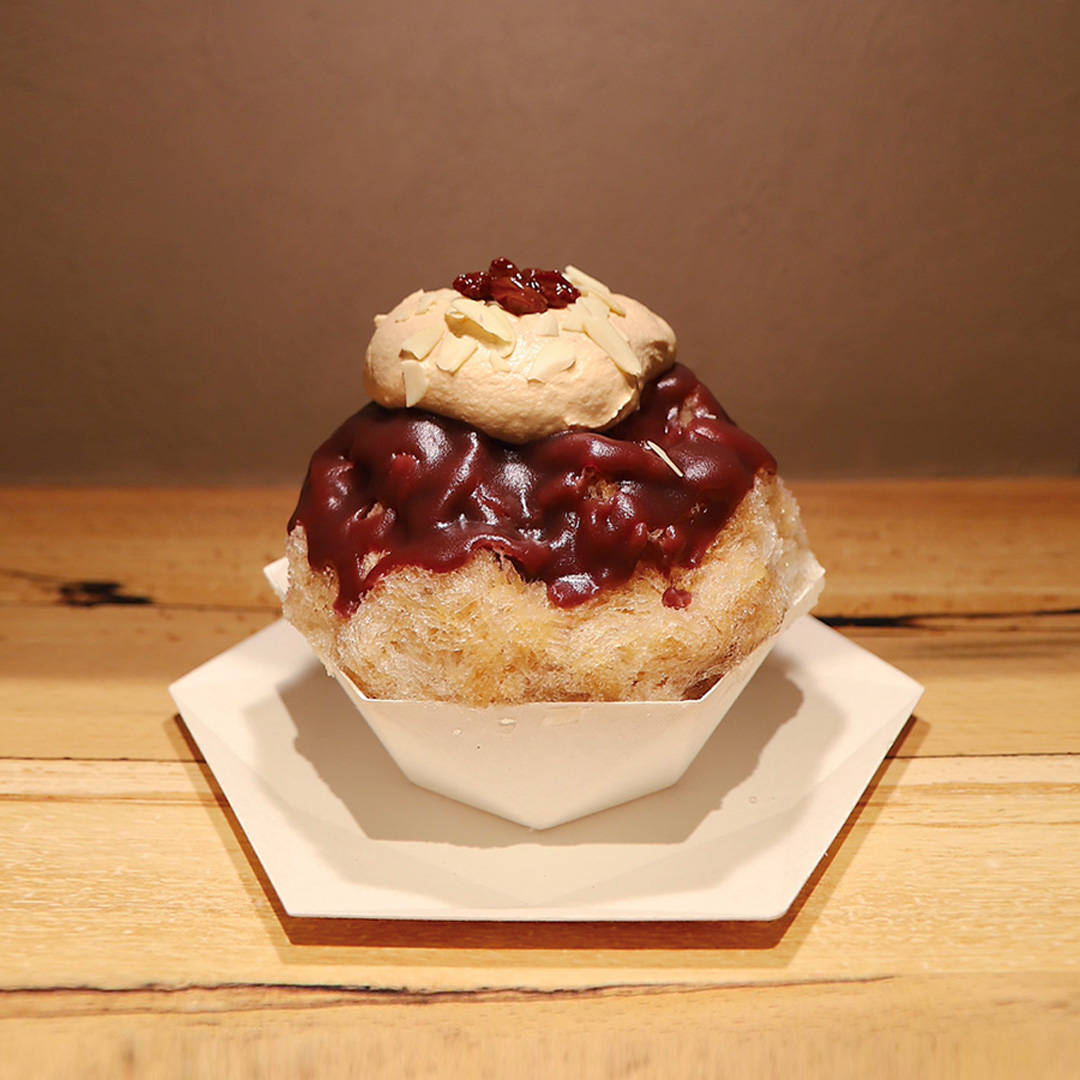 VIBdIN ChaosAng purong shaved ice na gawa ng Asako Harada ay magiging available sa limitadong panahon.